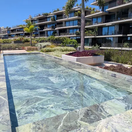 Luxury Ocean View At Savoy Monumentalis * Funchal (Madeira)