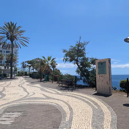 Luxury Ocean View At Savoy Monumentalis * Funchal (Madeira)